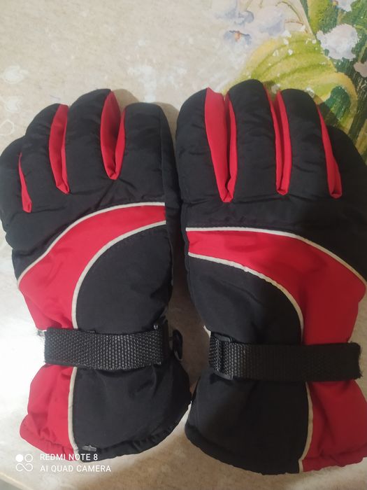 Перчатки подростковые новые