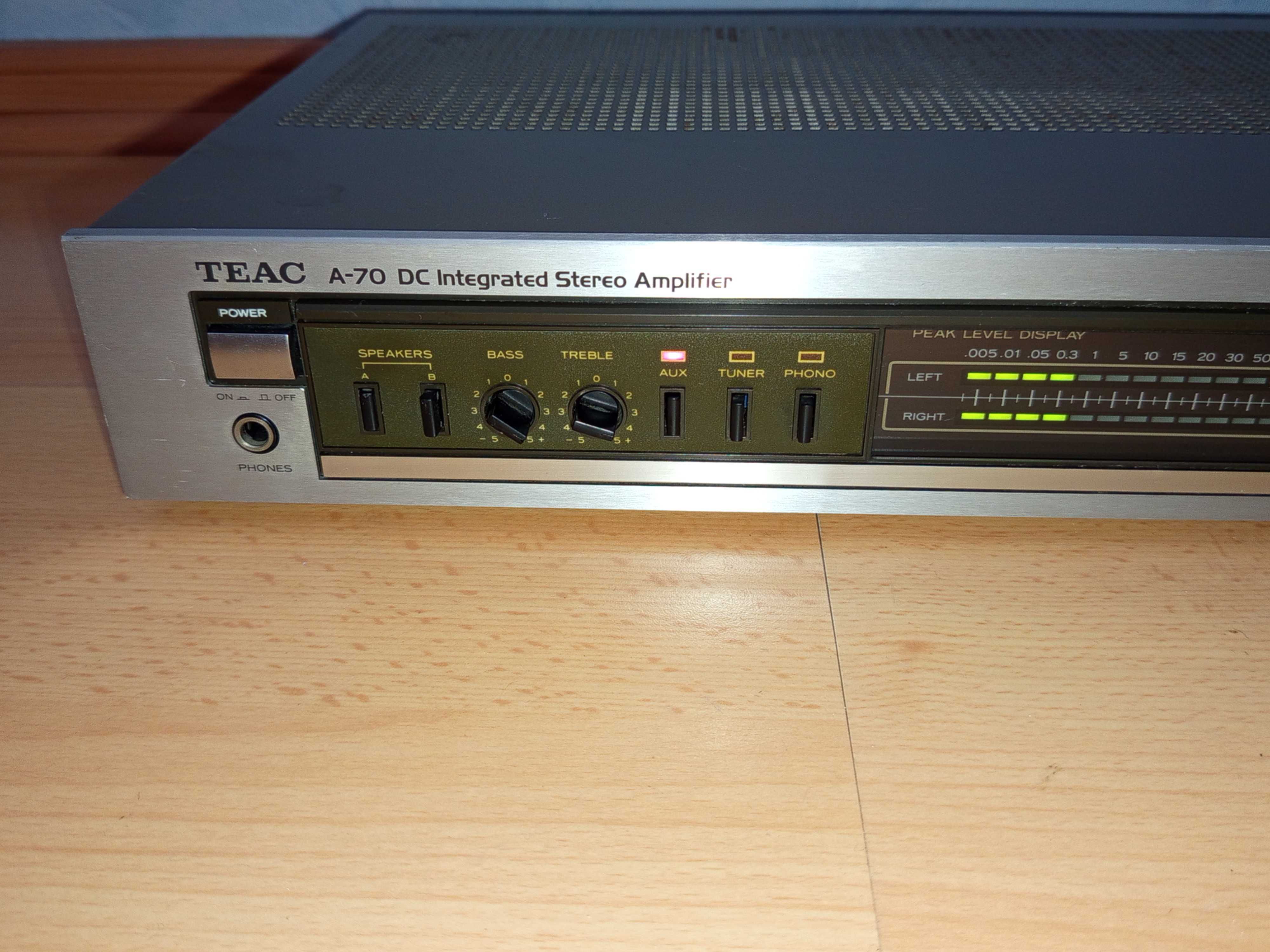 Колекционерски усилвател Teac A-70