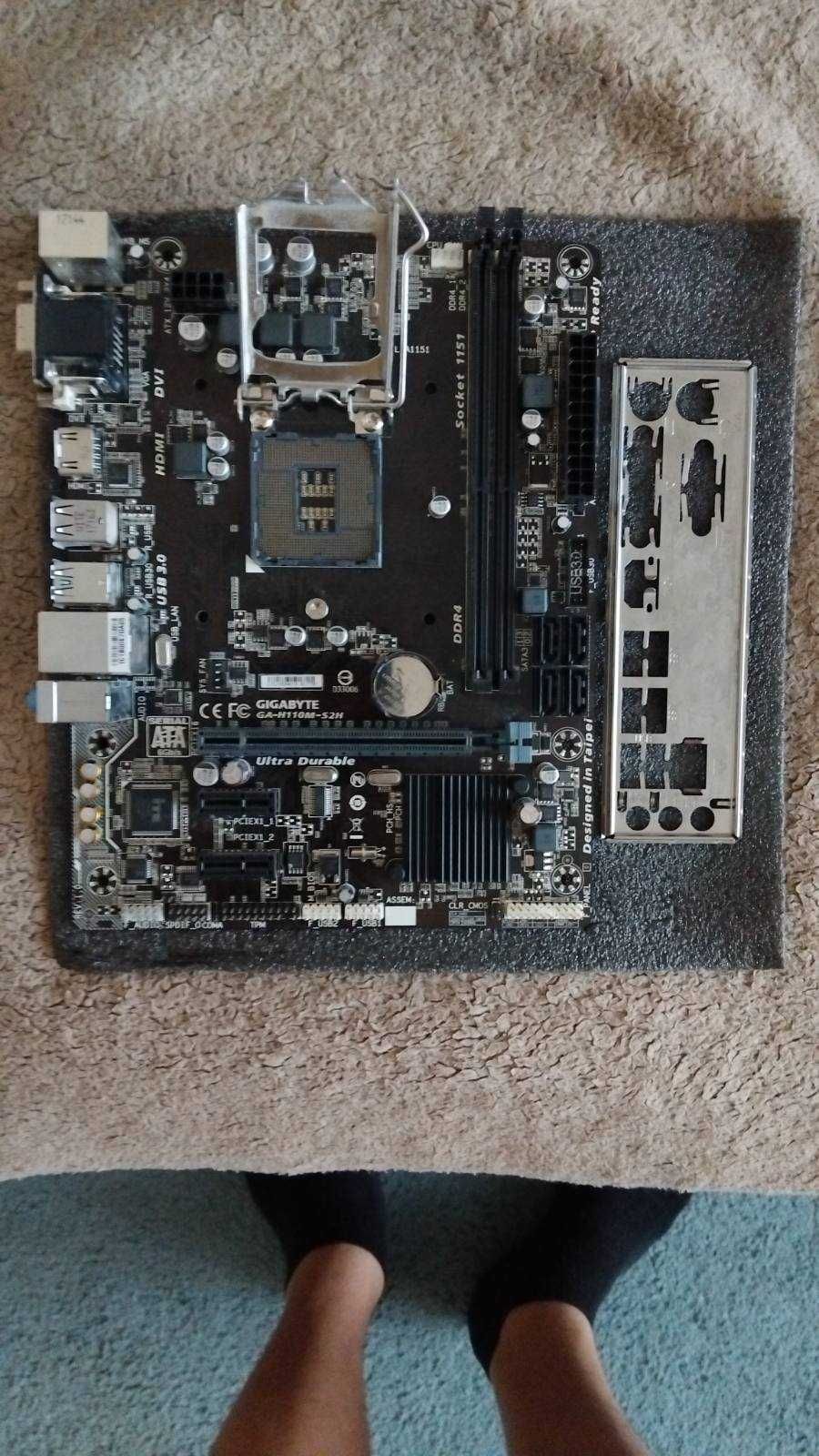 Дънна платка Gigabyte GA-H110M-32H, сокет: LGA1151, DDR4