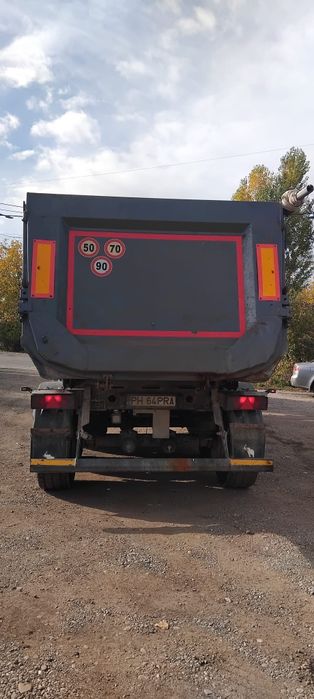 Vand asamblu volvo sau remorca albastra separat