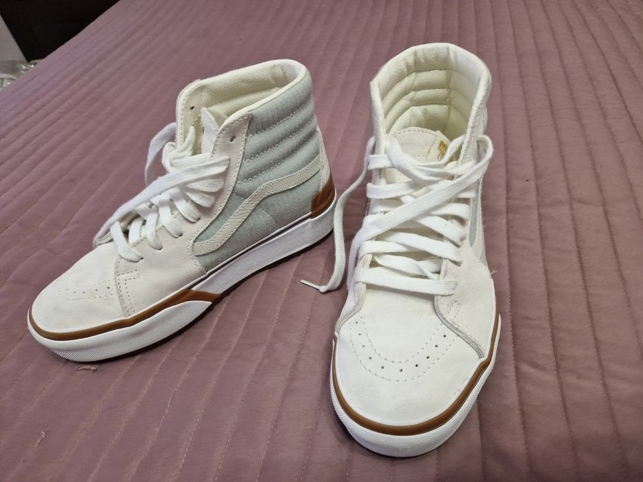 Дамски обувки/ кецове Vans