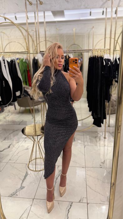 Официални рокли празнични