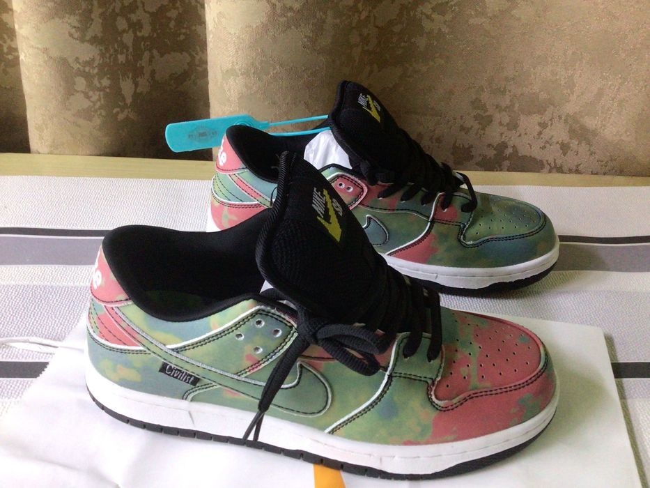 Кроссовки, меняющие цвет