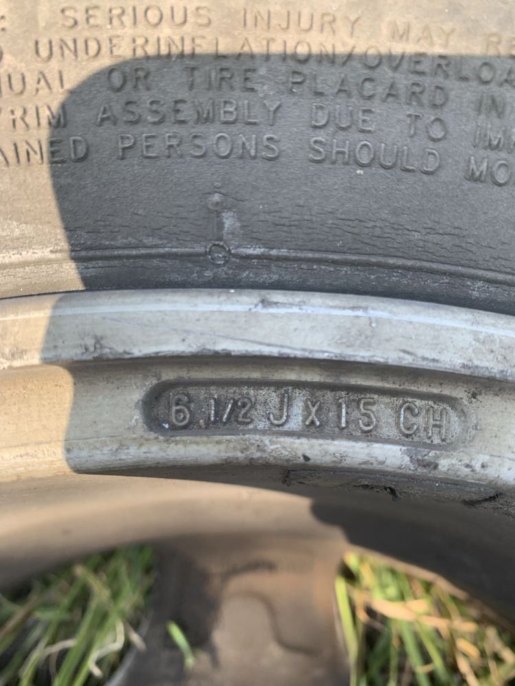 Гуми с джанти рено renault 195/60R15