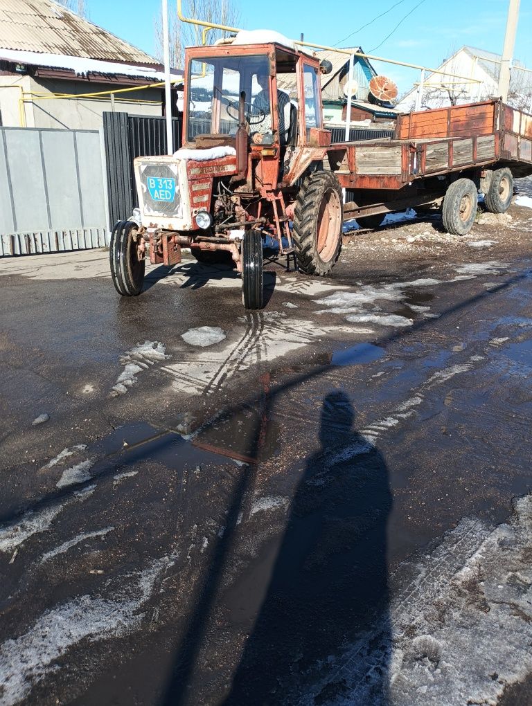 Продам трактор т 25
