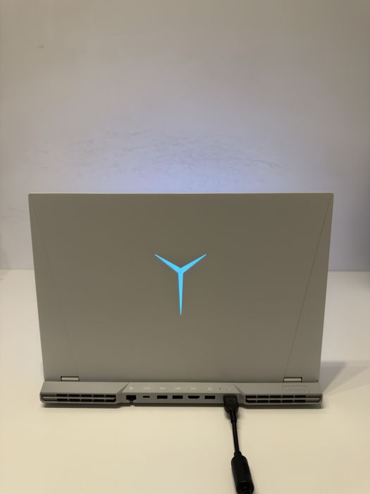 Laptop Gaming LENOVO Legion 5 Pro – RTX 3070 / Ryzen 7