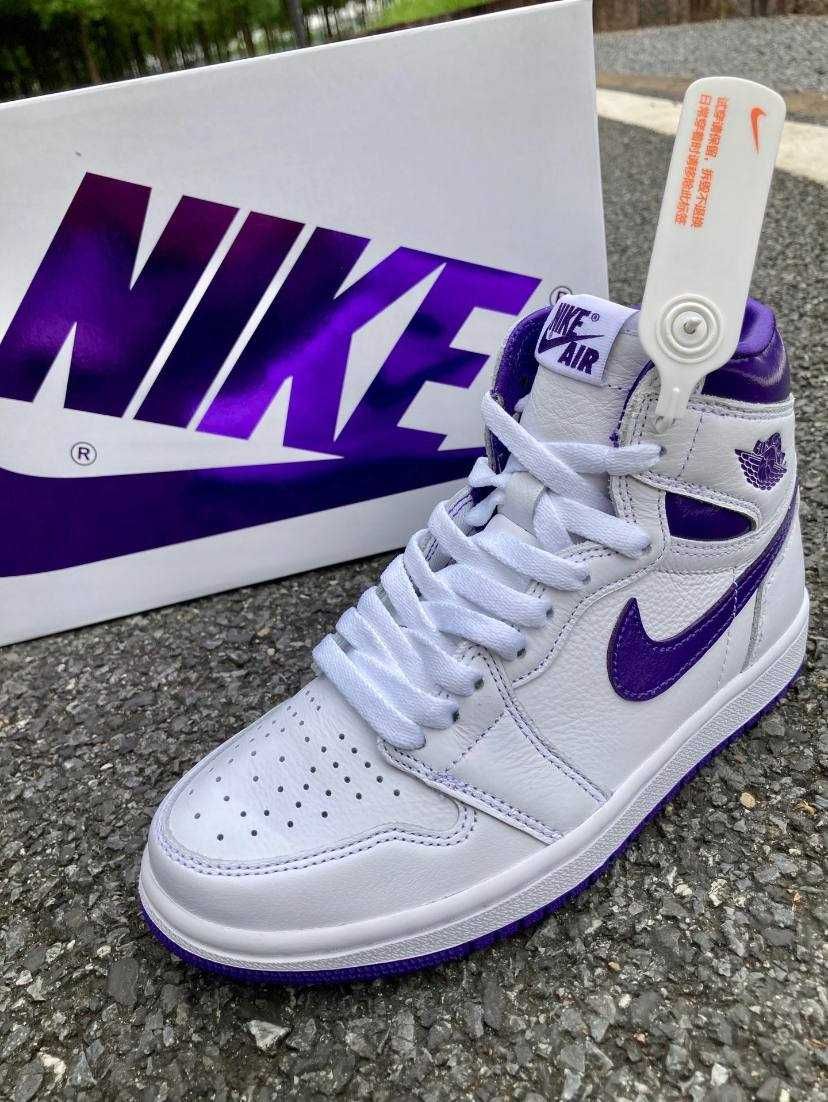 Air Jordan 1 High OG "Court Purple"