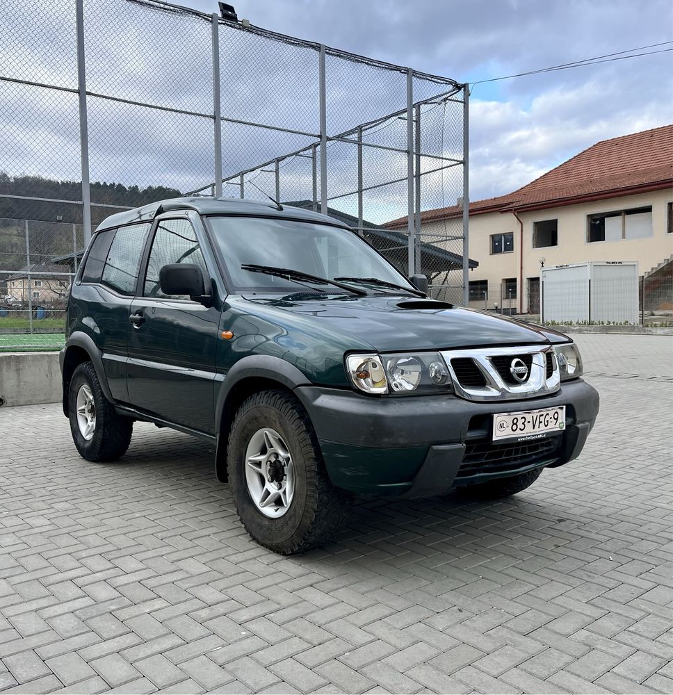 Nissan Terrano 2 Autoutilitar