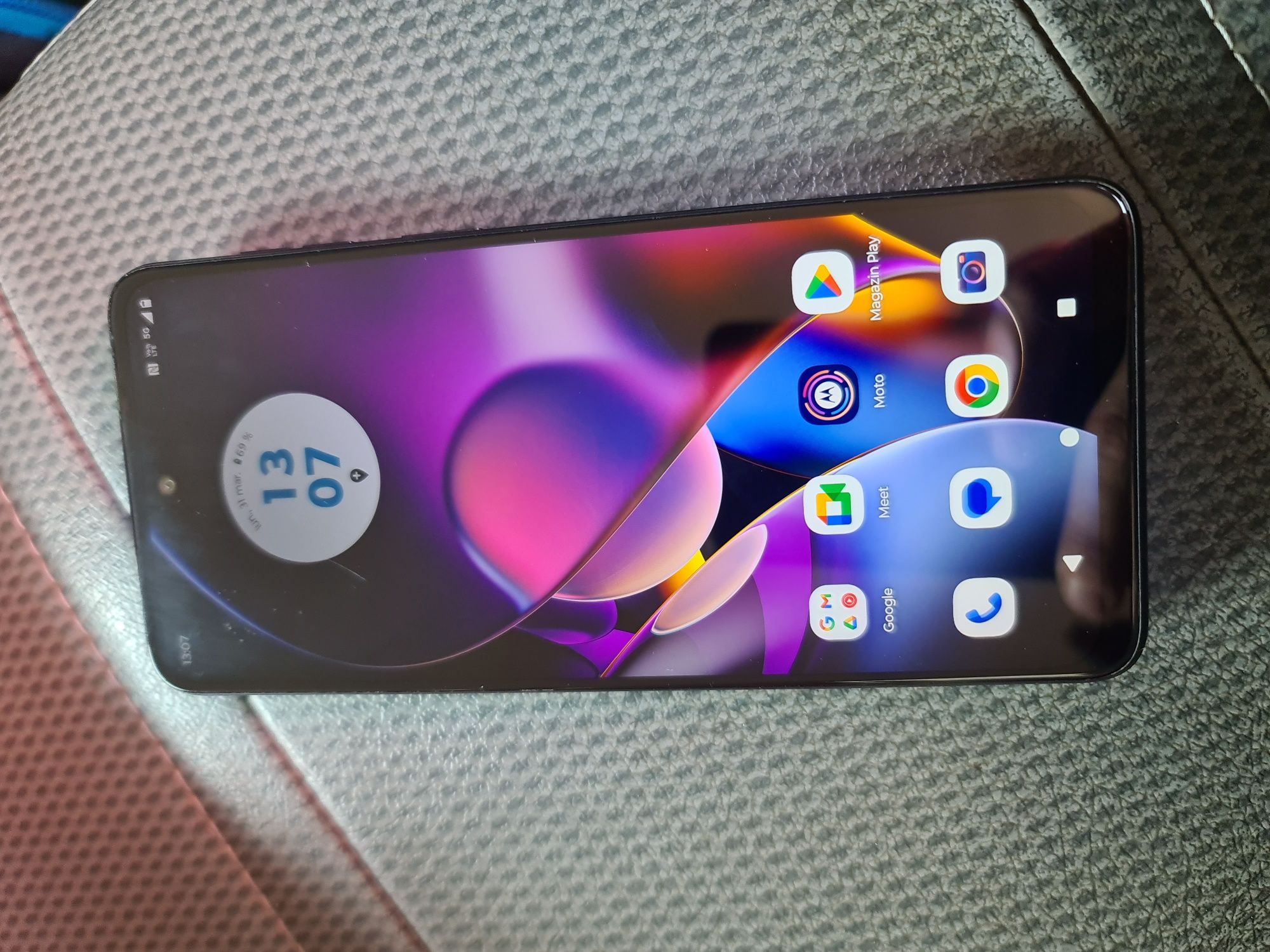 Vând Motorola g54 power 256gb, 12 giga rami
