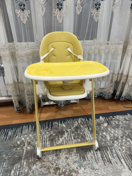 Продам стульчик для кормления