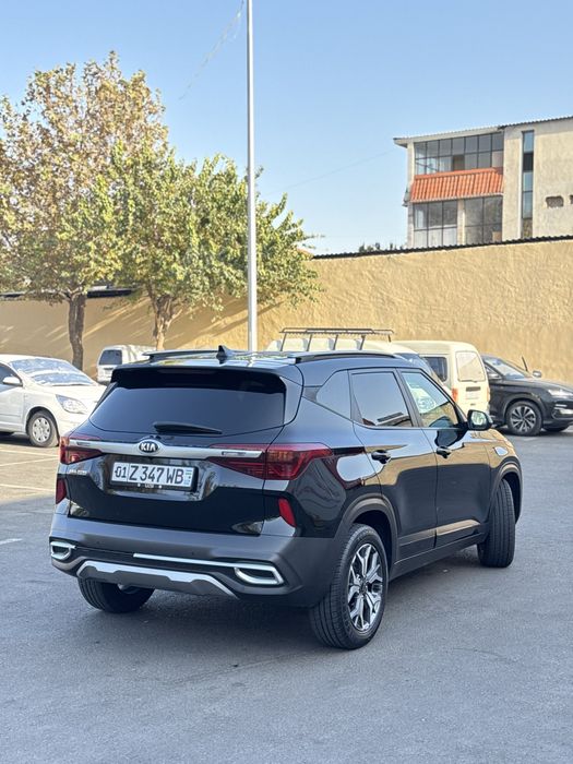 Kia seltos  5 pozitsa