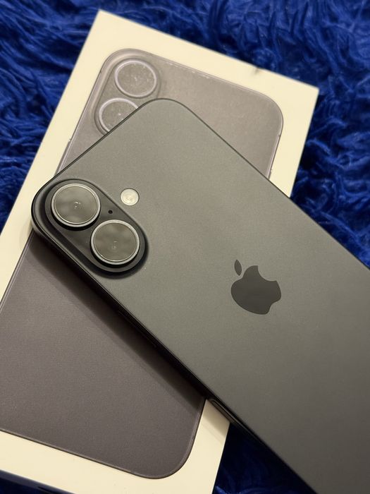 Iphone 16 на 128гб