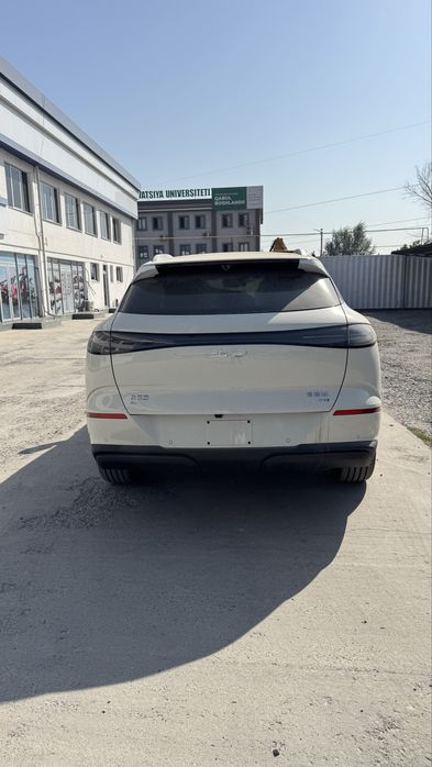 Byd selion 06 605 km full electir