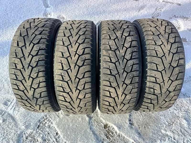 Шины 215/50 R17 - "Yokohama iceGuard iG55" (Филиппины), шипованные.
