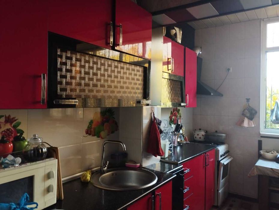 Uy sotiladi chorsuda