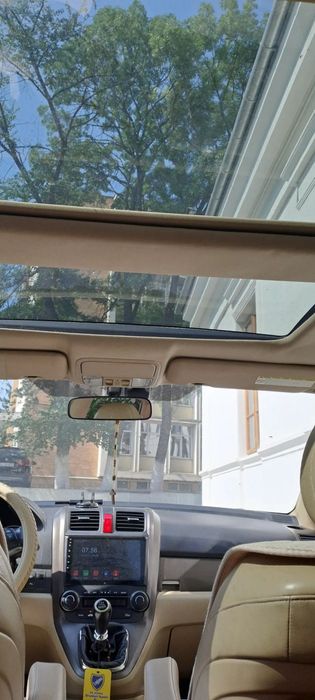 Honda CR-V Honda CR-V, motor pe benzină + instalație GPL (butelie toroidală de 54