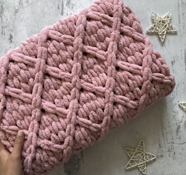 Ръчно плетено бебешко одеало