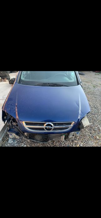 Opel Zafira A 2.2i на части