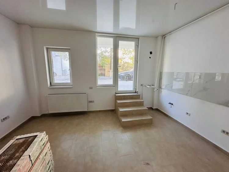 Inchiriez spatiu comercial militari residence