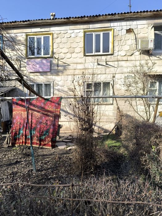 Квартира в деревянном доме. 1 ком. Спутник 2.  Метро  Кипчак.