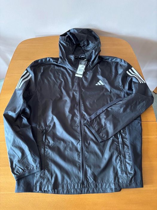 Мъжка ветровка Adidas нова с етикет