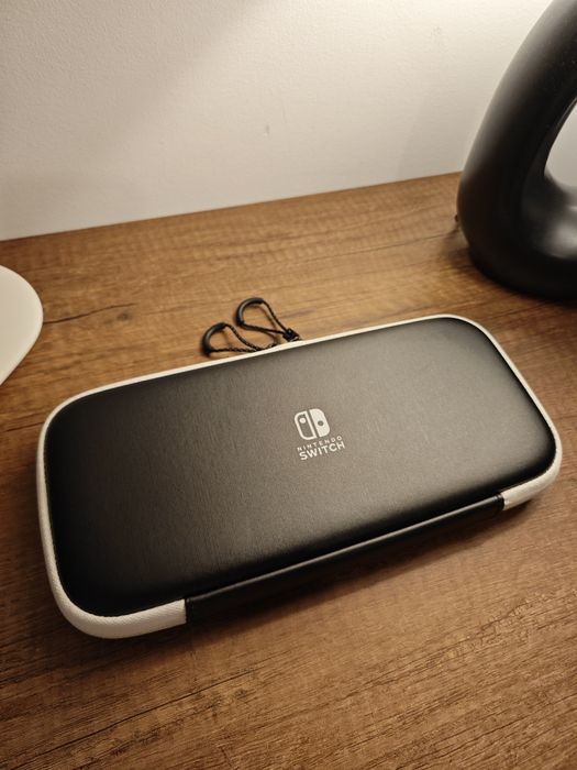 Nintendo Switch OLED Zelda Edition + Acesorii + Cadouri
