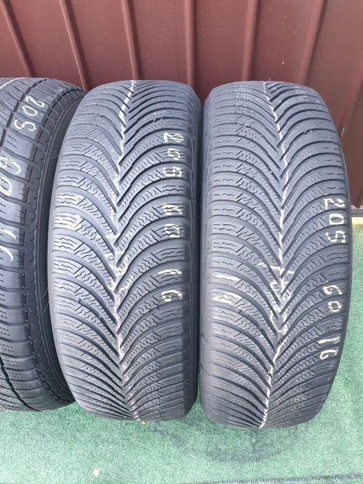 205.60.16 2xGoodyear 2x Michelin
