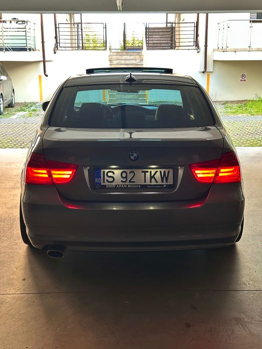 BMW seria 3 E90 Facelift / 320D / 2011 / 184 cai