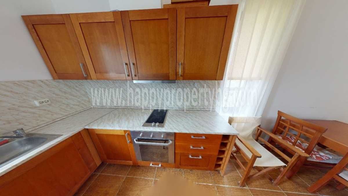 Продава се Тристаен апартамент в с. Кошарица, Област Бургас - 130 кв.м за 993 €/кв.м - Снимка #3