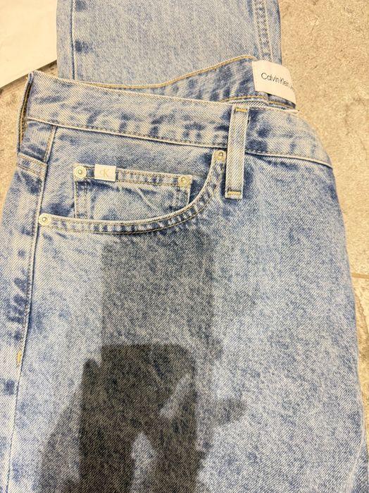 Calvin Klein Mom jeans