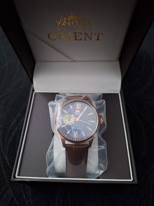 Чисто нов ръчен часовник Orient Double Lion Classic .