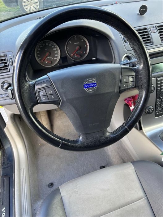 Vând Volvo V50 an 2005