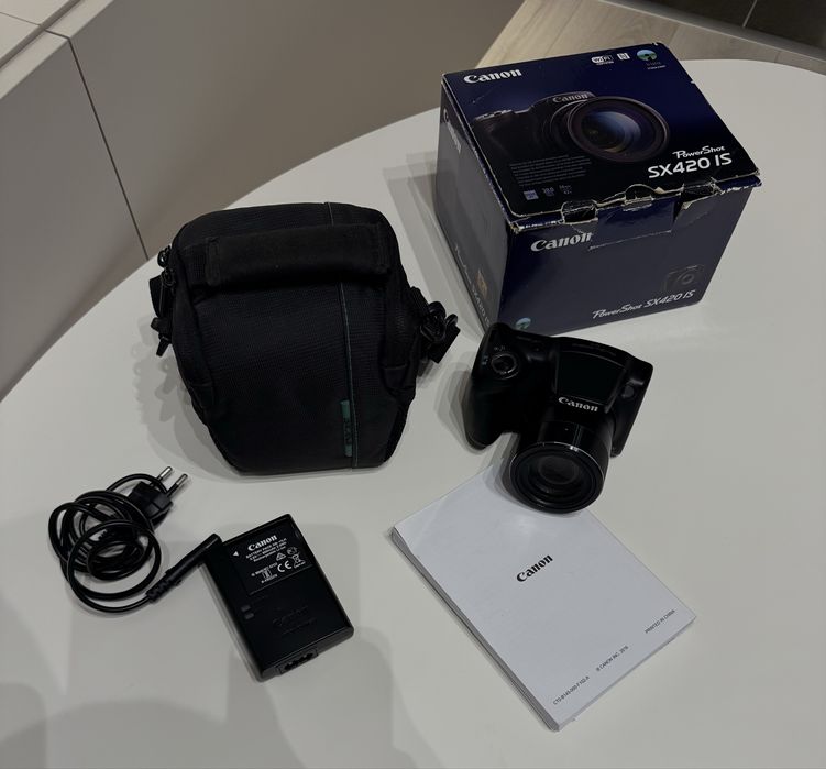 Camera foto compactă Canon PowerShot SX420 IS (kit complet &accesorii)
