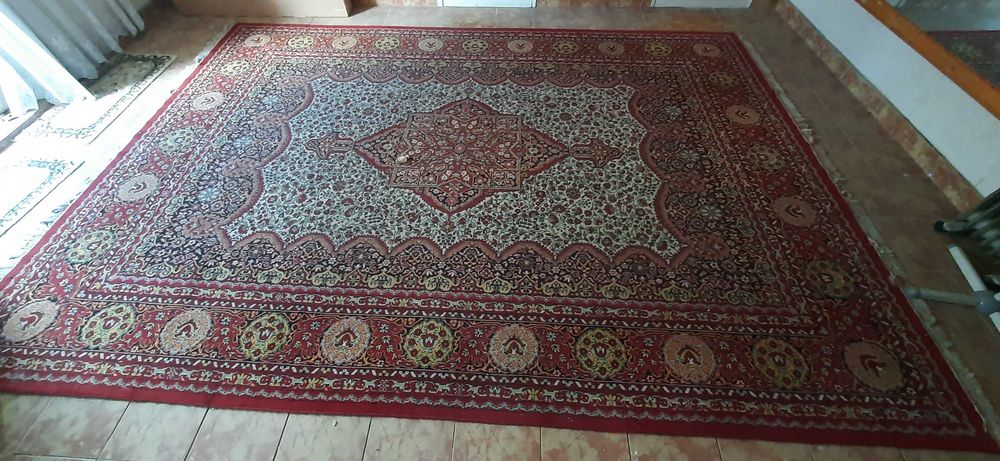 Vand covoare si carpete, second hand, stare buna