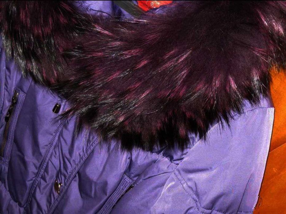 Женская-куртка-пуховик с капюшоном  48(L).