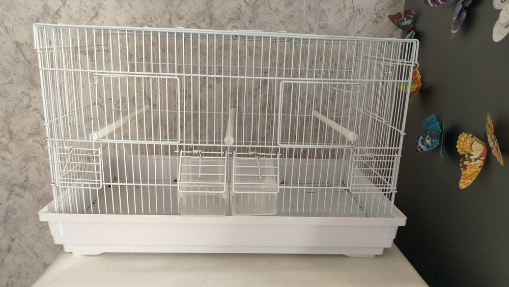 Большая клетка для птиц