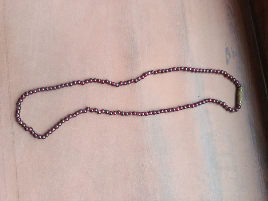 Советские бусы из граната