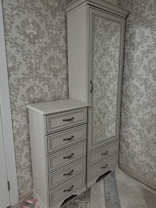 Продам шкаф и комод
