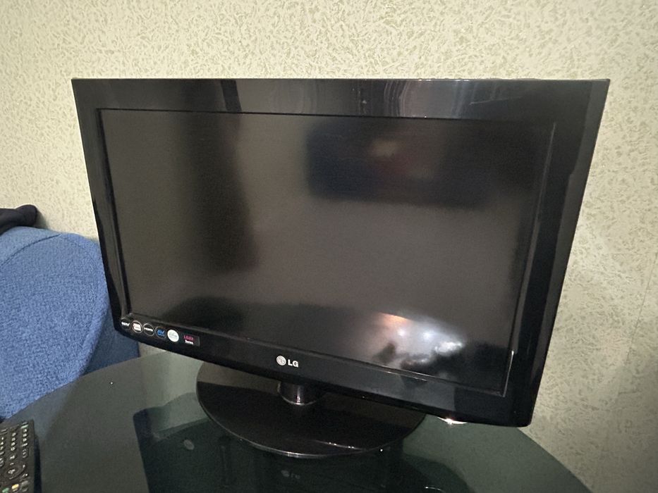 Продается телевизор LG