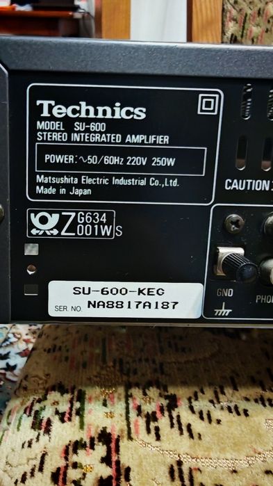 Amplificator Tehnics Su-600