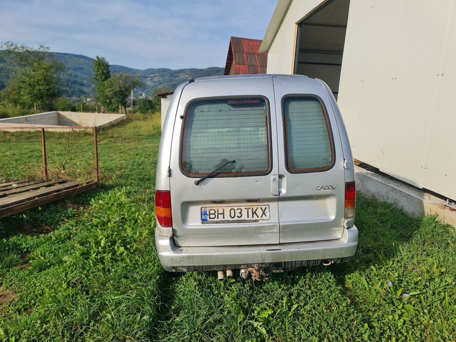 Vând Volkswagen Caddy!!!
