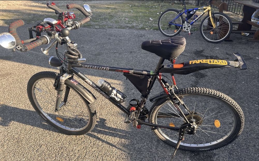 Алуминиево Колело. Rockhopper specialized. 26