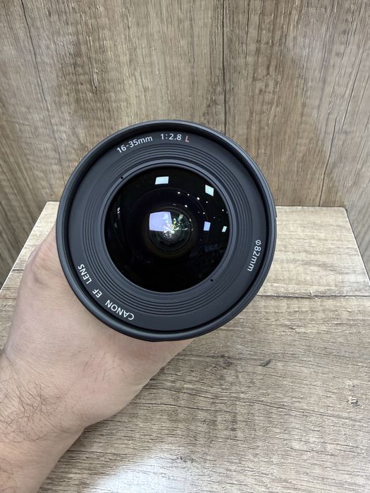 Canon Lens 16-35mm 1:2,8 L II