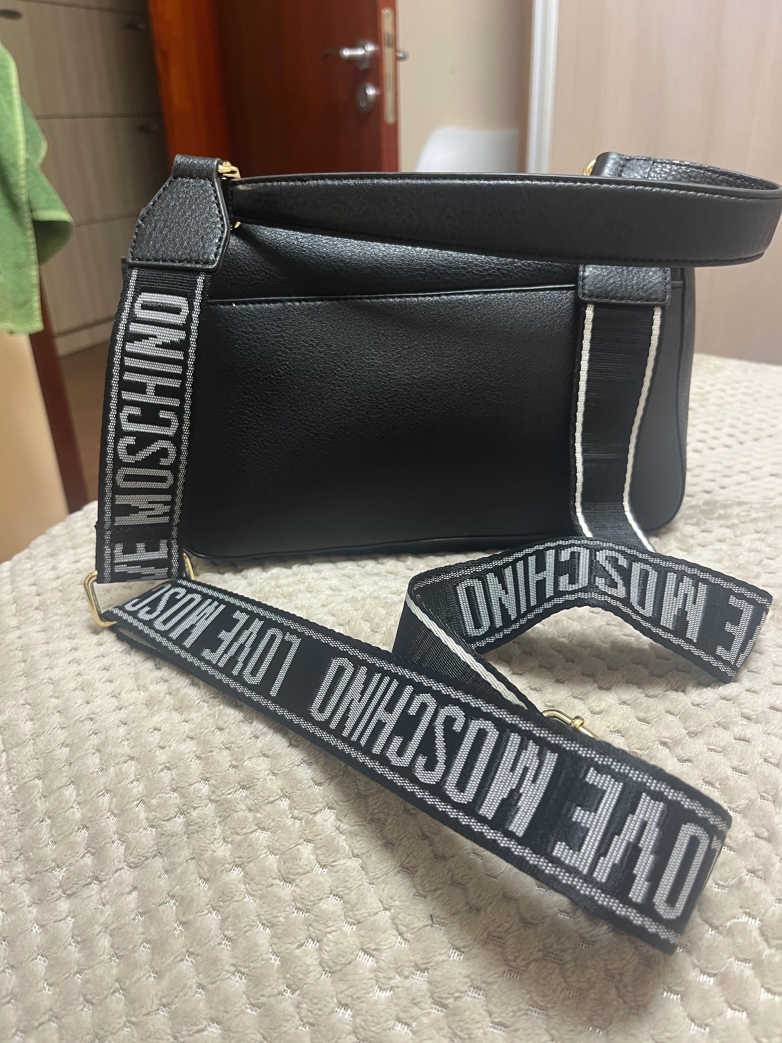 Дамска чанта love moschino оригинална