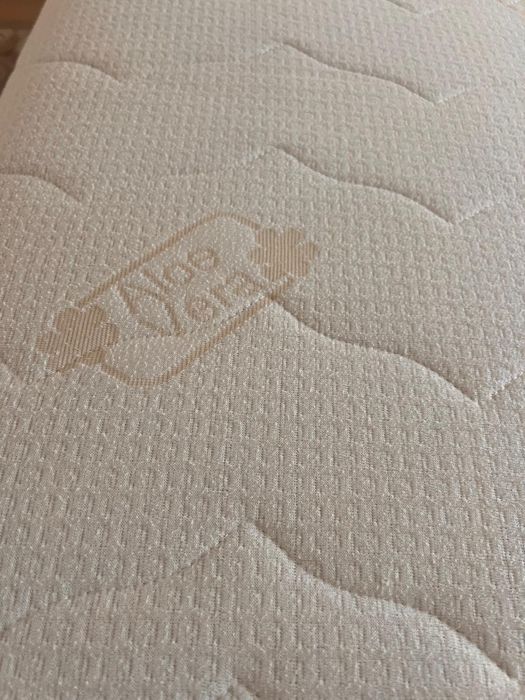 Vand saltea 180x200 memory foam