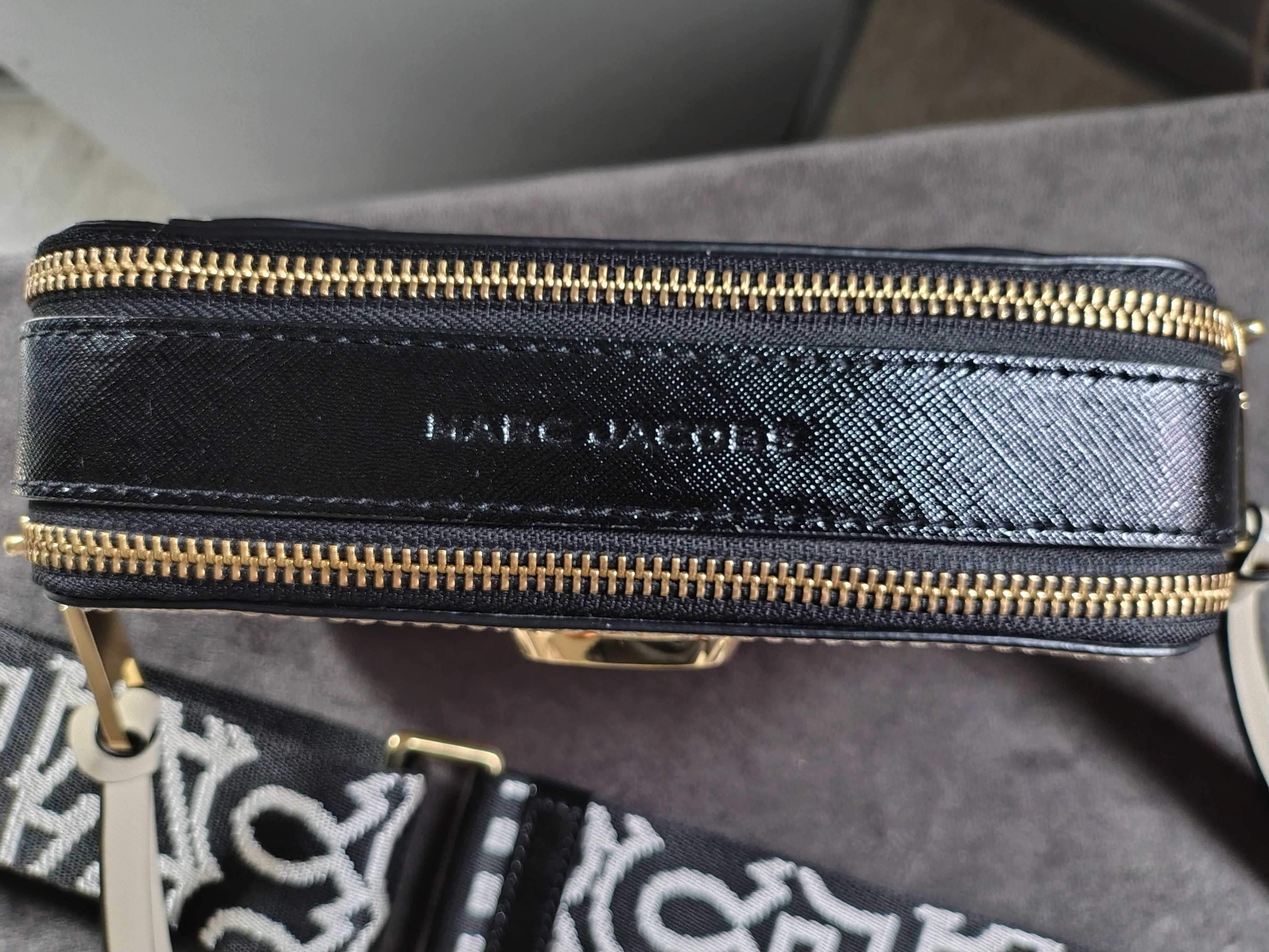 Marc Jacobs чанта,кожа