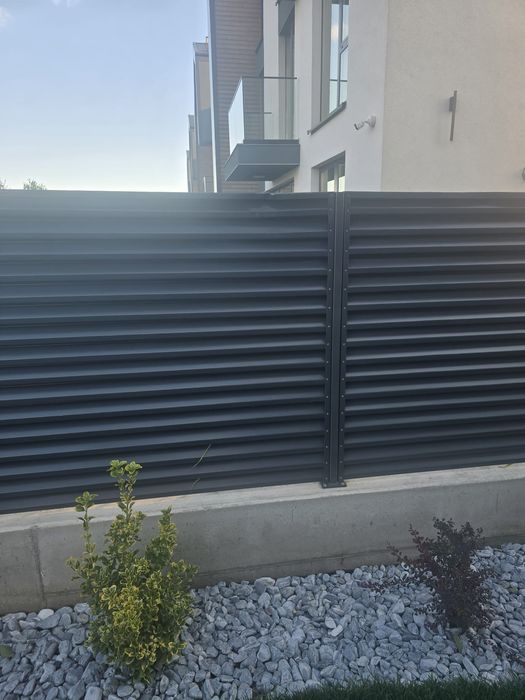 Garduri metalice și porti