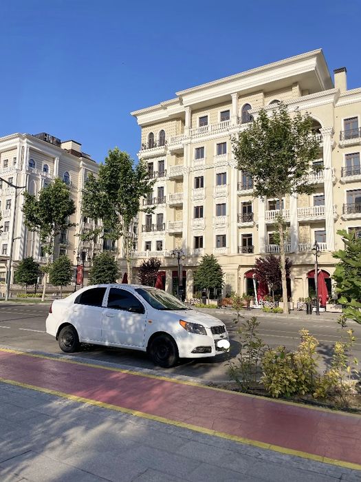 Srochni nexia 3 sotiladi