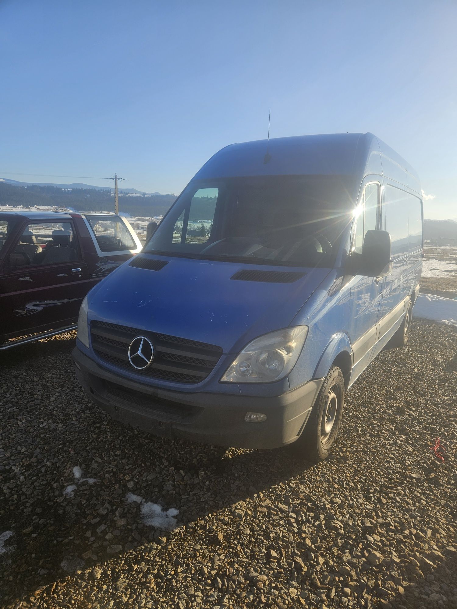 Dezmembrez Mercedes sprinter 319 316