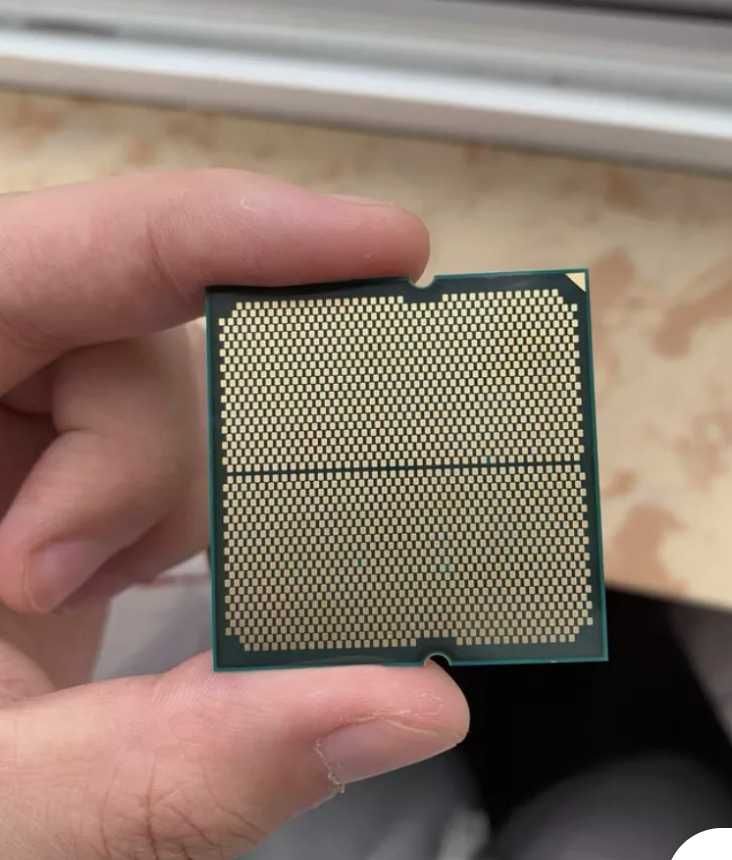 Ryzen 7800x3d с 3 години гаранция